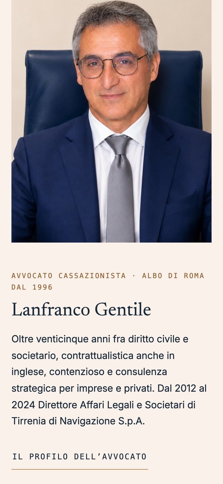 Il sito di Studio Legale e Commerciale Gentile da telefono, schermata 2 di 3